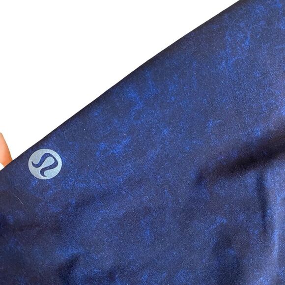 Lululemon Men’s S T.H.E. Short 7" LinerlessGravel Dust True‎ Navy Multi Athletic - Picture 7 of 13